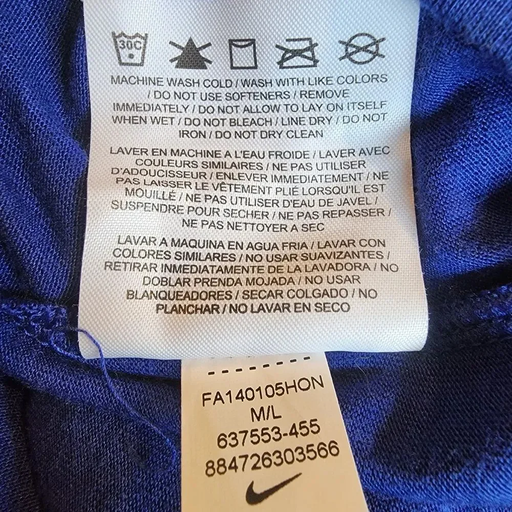 Nike Dri-Fit Blue Loose Fit Graphic Tee – Size M
